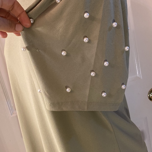 A Love Story Green Pearl Embellished Blouse - Picture 13 of 13